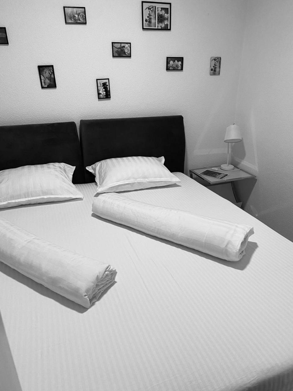 Apartment Etna! Near To Airport SJJ Eksteriør billede